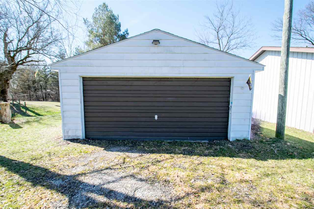 8184 South Lewis Road Birch Run, MI 48415 - Photo 26 of 42