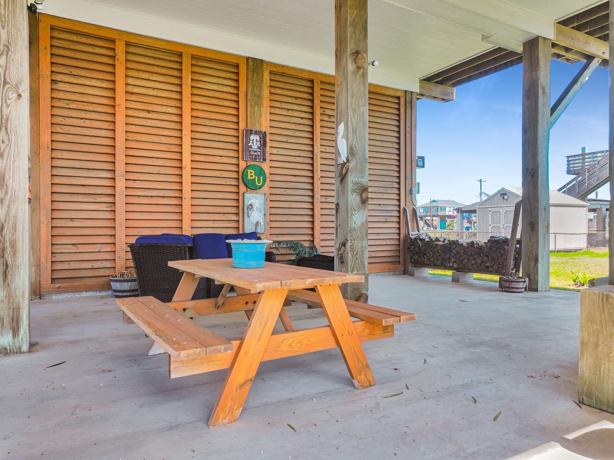 938 South Sage Road Crystal Beach, TX 77650 - Photo 36 of 46