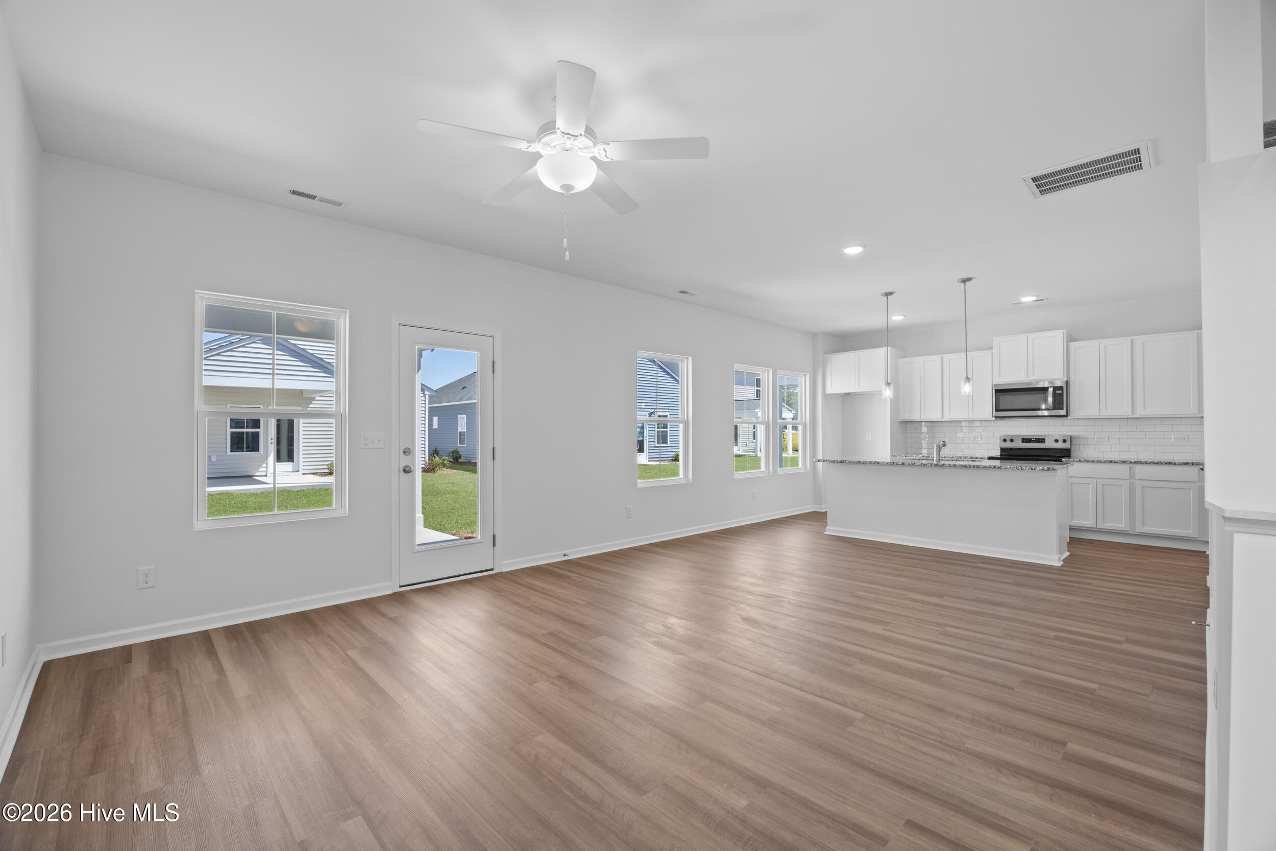 190 Brookfield Br Road, Unit 27 Hampstead, NC 28443 - Photo 2 of 28