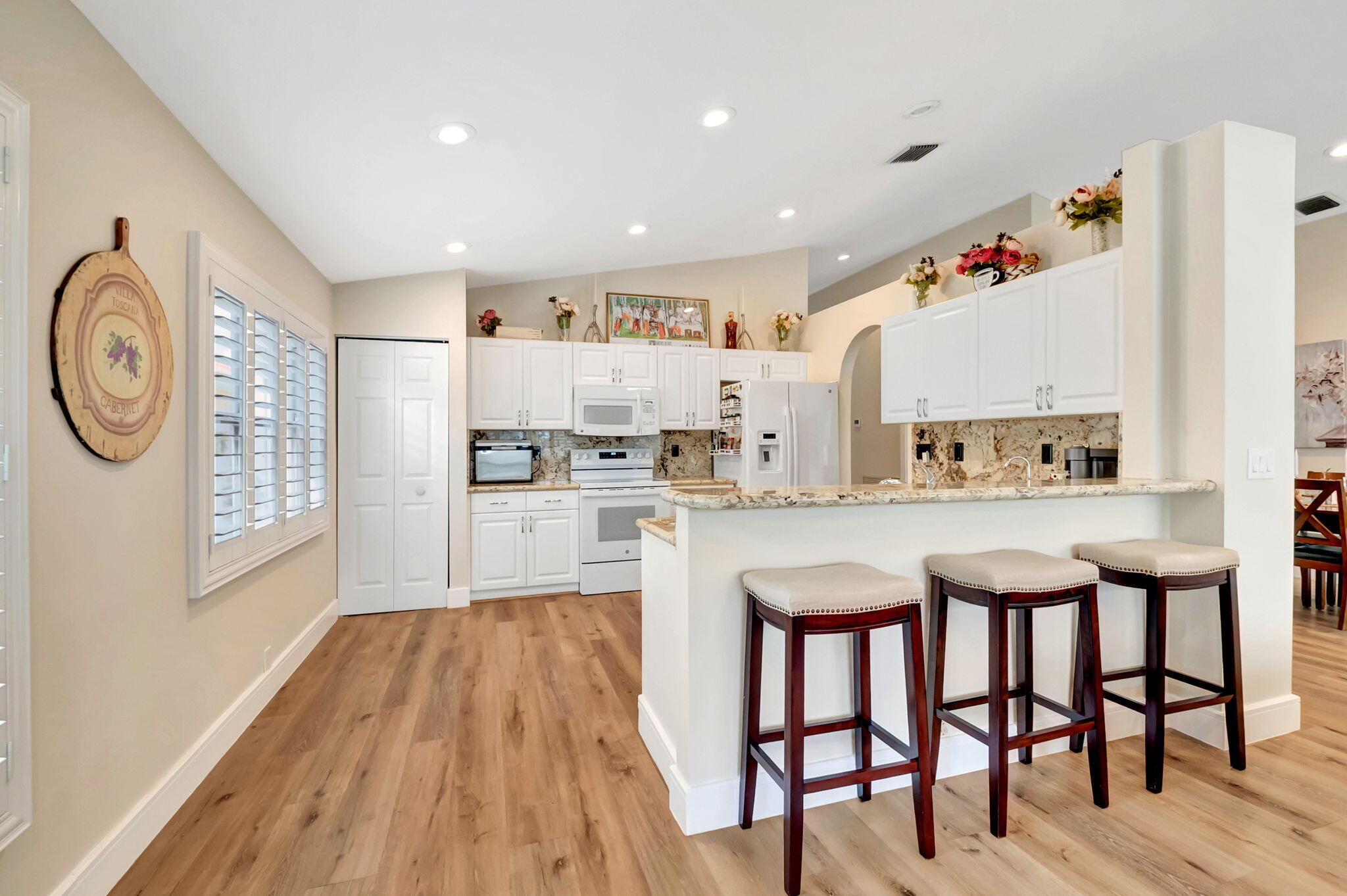 8866 Harrods Drive Boca Raton, FL 33433 - Photo 11 of 34 23-web-or-mls-DSC_9859