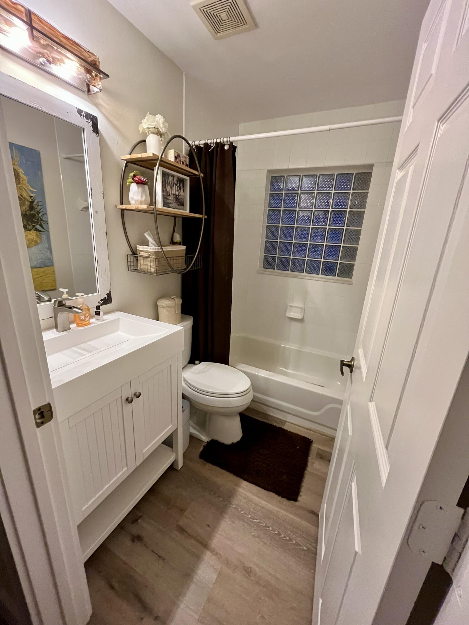 8866 Harrods Drive Boca Raton, FL 33433 - Photo 19 of 34 2nd Bath