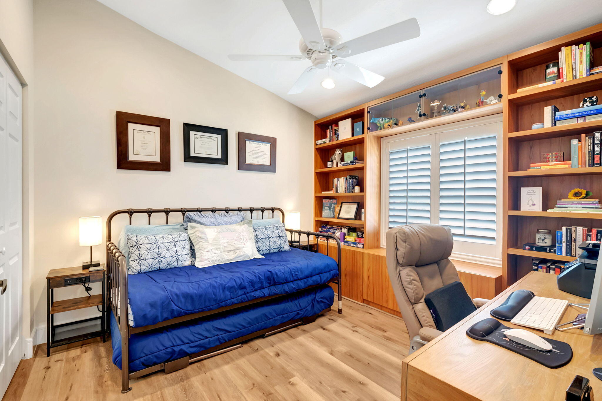 8866 Harrods Drive Boca Raton, FL 33433 - Photo 21 of 34 Office