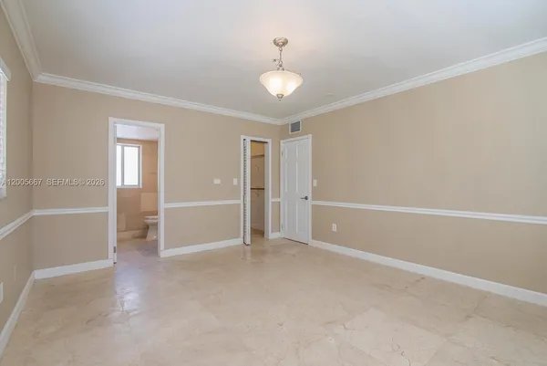 $3,500 | 2890 South Le Jeune Road, Unit 2890, Coral Gables, FL 33134