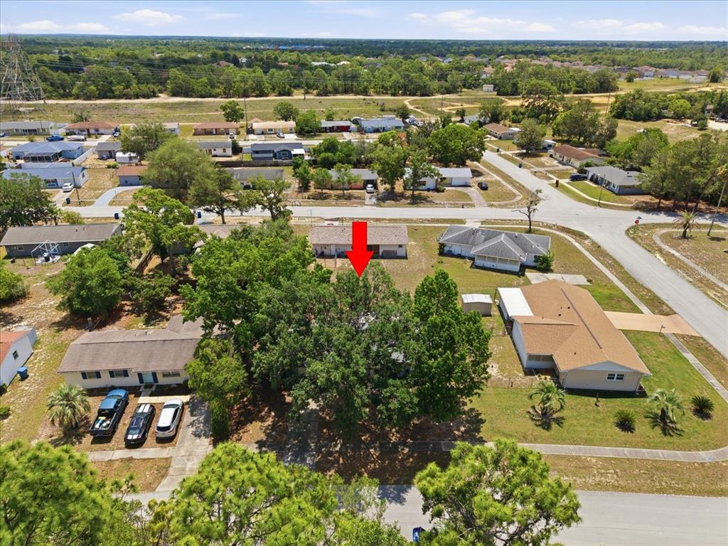 12452 Eddington Road Spring Hill, FL 34609 - Photo 3 of 37