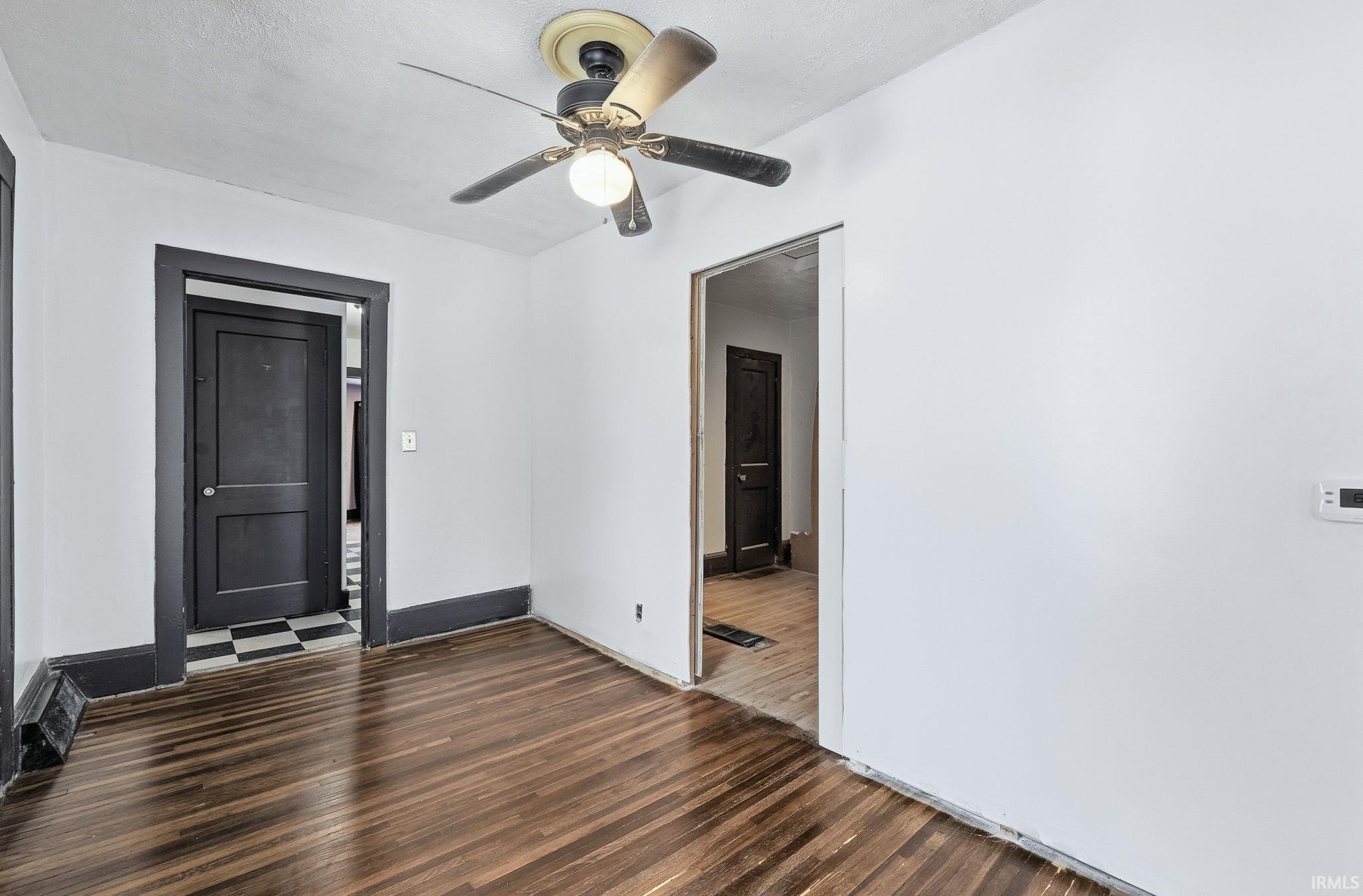 353 French Avenue Fort Wayne, IN 46807 - Photo 7 of 31