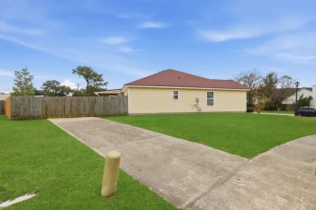 $329,900 | 4089 Napoleon Drive, North Charleston, SC 29418