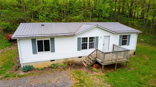 $222,900 | 760 Townview Street, West Jefferson, NC 28694