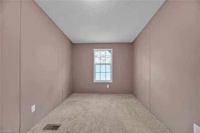 $222,900 | 760 Townview Street, West Jefferson, NC 28694