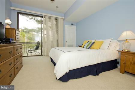 11288 Harbor Court, Unit 1288 Reston, VA 20191 - Photo 21 of 29 Bedroom