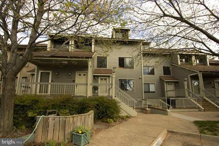 11288 Harbor Court, Unit 1288 Reston, VA 20191 - Photo 22 of 29 Exterior (Front)