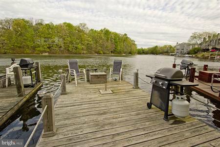 11288 Harbor Court, Unit 1288 Reston, VA 20191 - Photo 25 of 29 Lake View