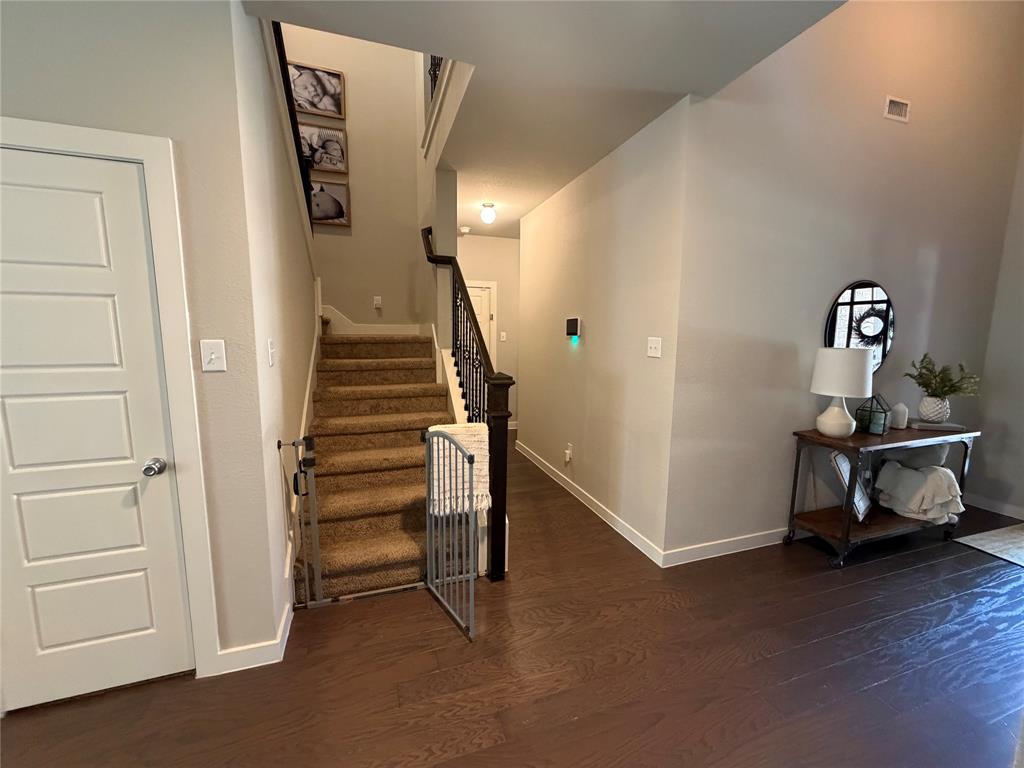 1636 Trail Side Road Wylie, TX 75098 - Photo 25 of 34 Stairs