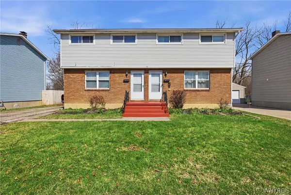 $288,000 | 54 Creekside Drive, Cheektowaga, NY 14227