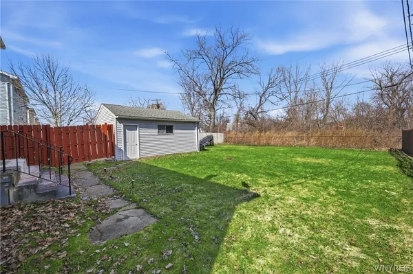 $288,000 | 54 Creekside Drive, Cheektowaga, NY 14227