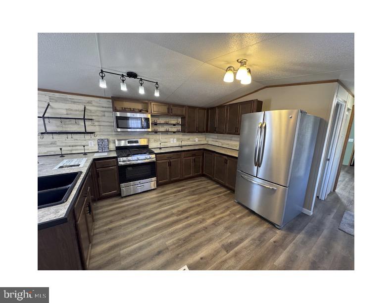 1 Meadowood Conowingo, MD 21918 - Photo 2 of 36
