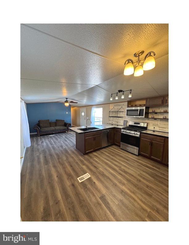 1 Meadowood Conowingo, MD 21918 - Photo 3 of 38