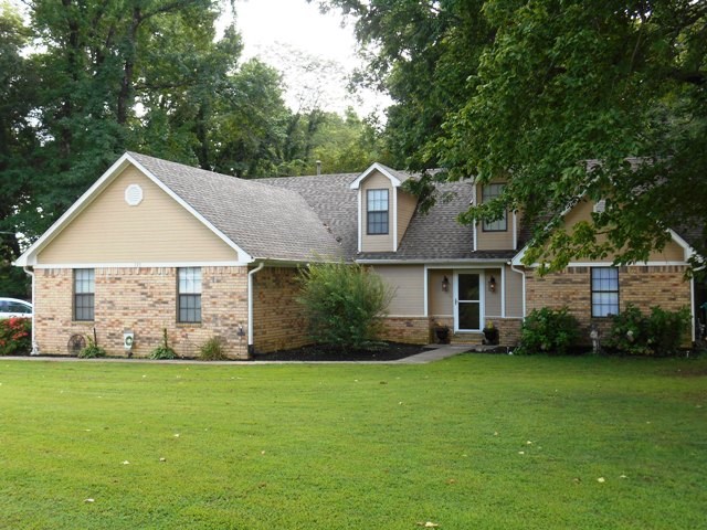 393 Rae Drive Munford, TN 38058 - Photo 3 of 22