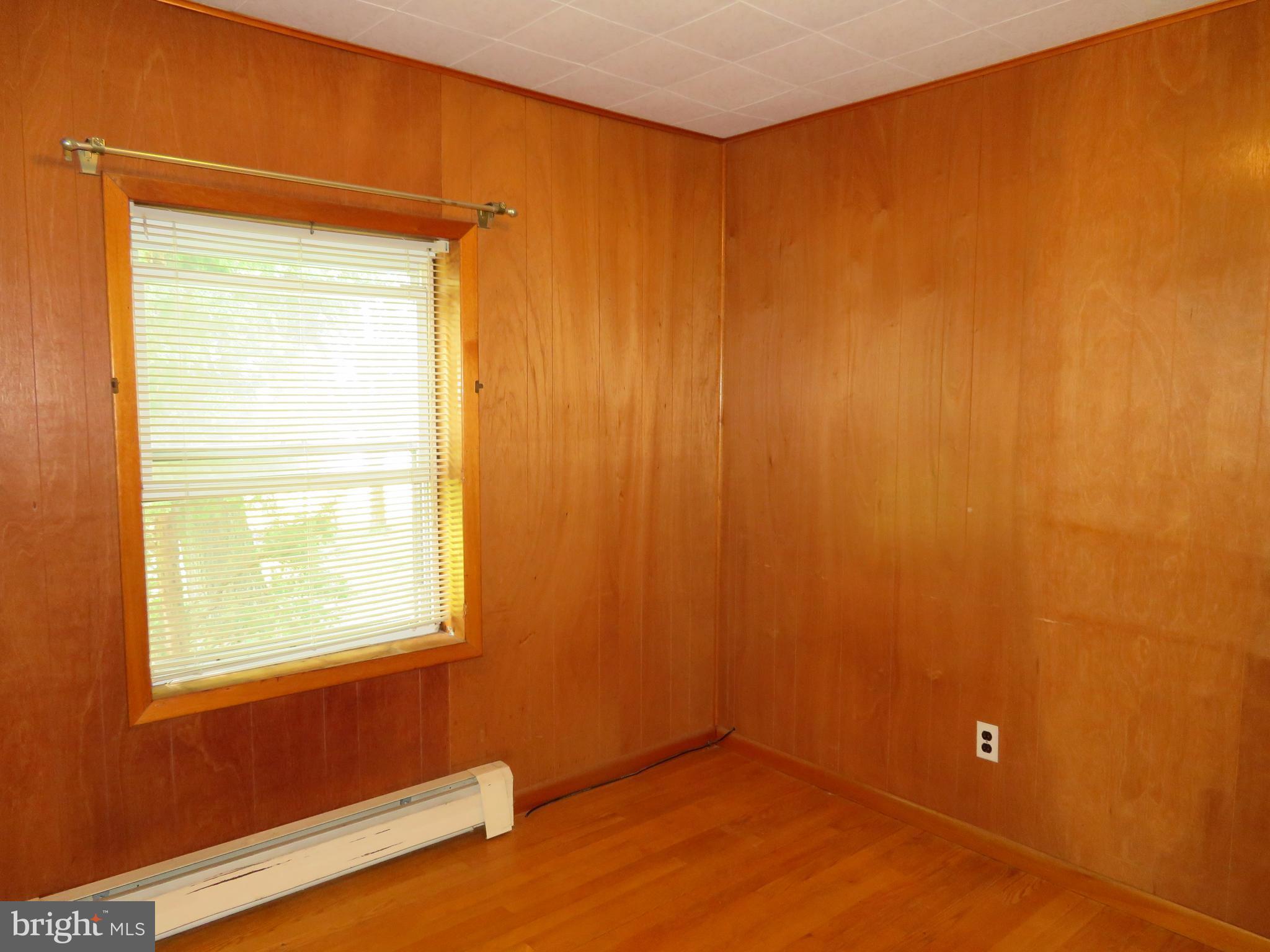 912 Frog Mortar Road Baltimore, MD 21220 - Photo 11 of 22 Bedroom