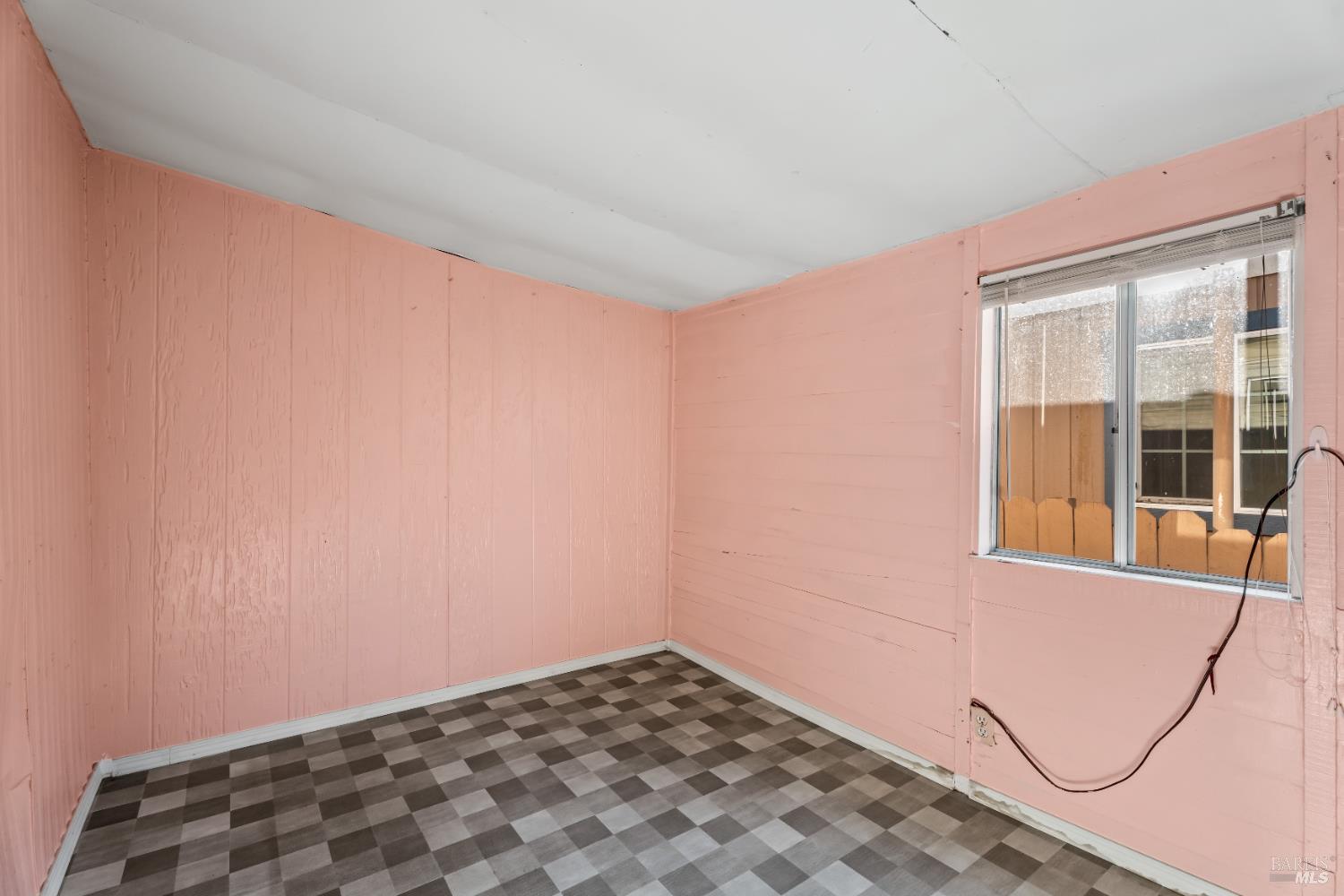 4080 Burke Hill Road, Unit 4 Ukiah, CA 95482 - Photo 16 of 19 a view of an empty room