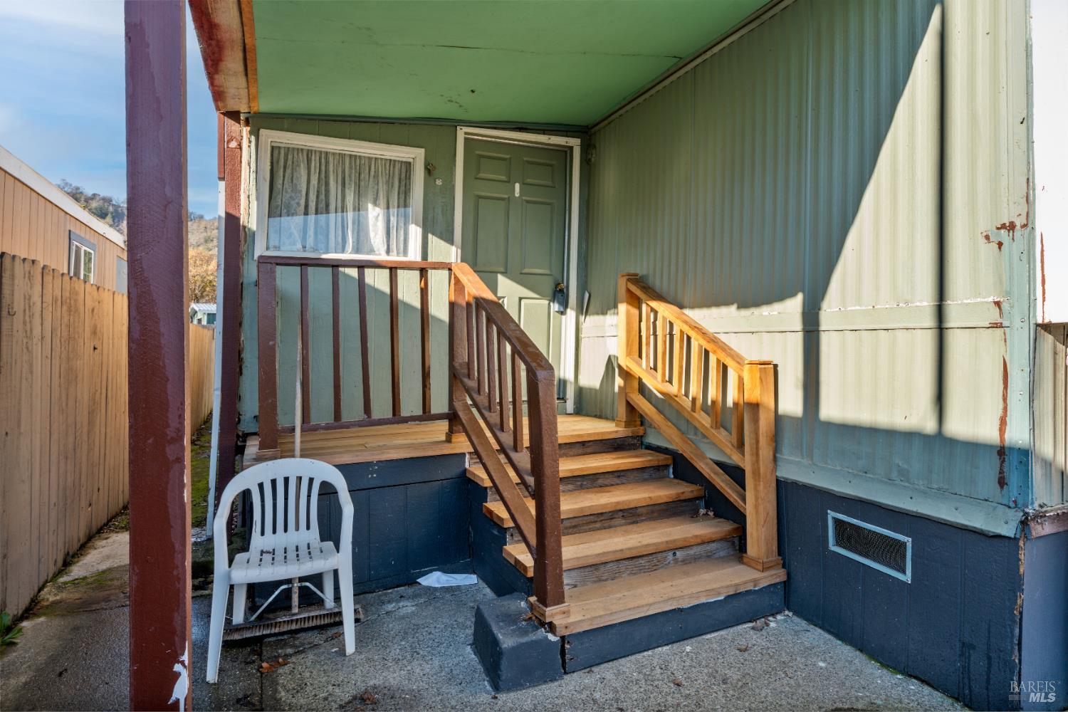4080 Burke Hill Road, Unit 4 Ukiah, CA 95482 - Photo 19 of 19 a balcony with table and chairs