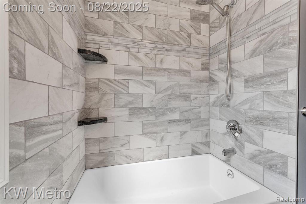 1892 Stanford Road Berkley, MI 48072 - Photo 14 of 40