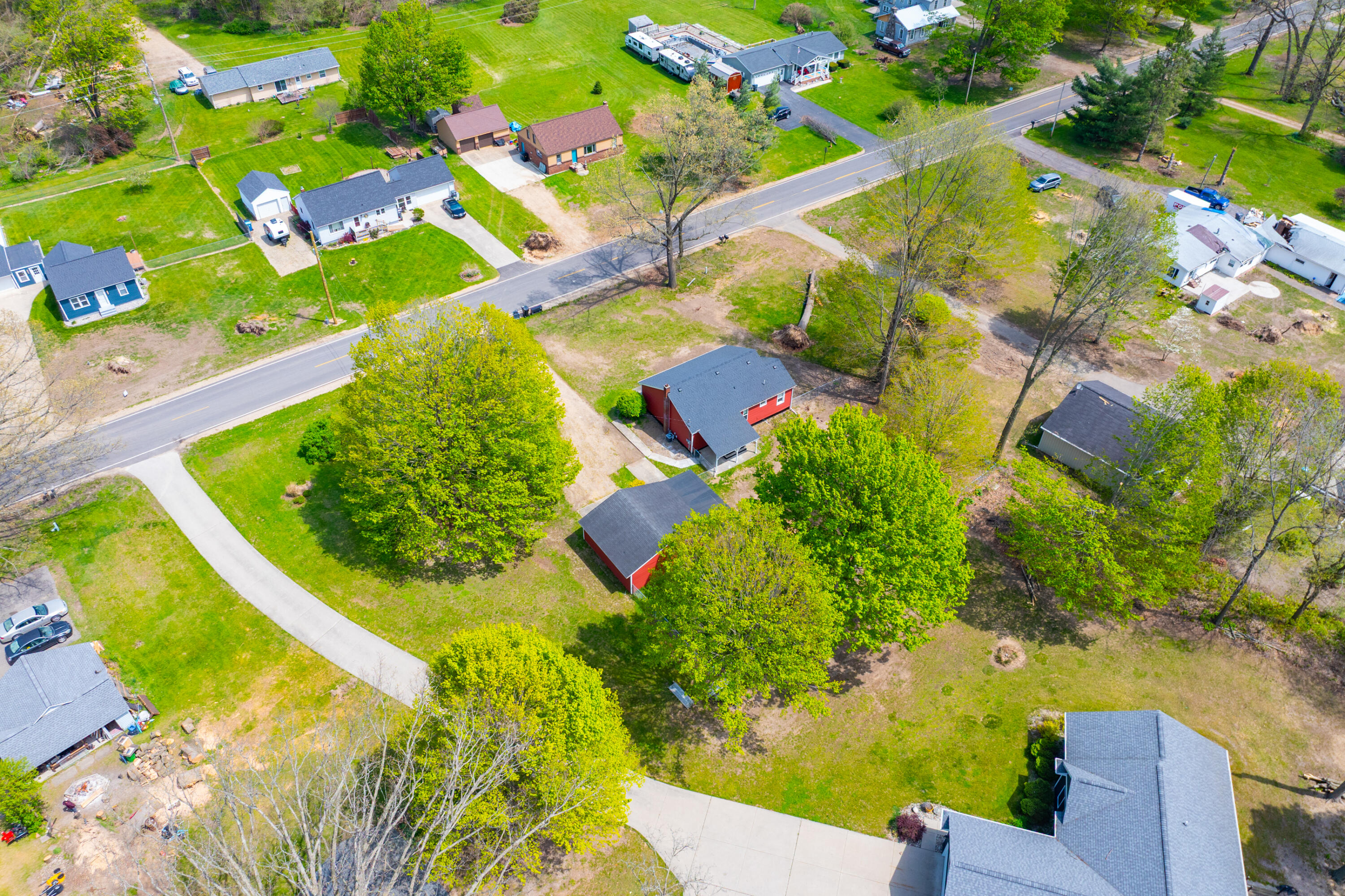 984 Miller Road Plainwell, MI 49080 - Photo 41 of 51 Miller Rd 984 Plainwell 49080-39