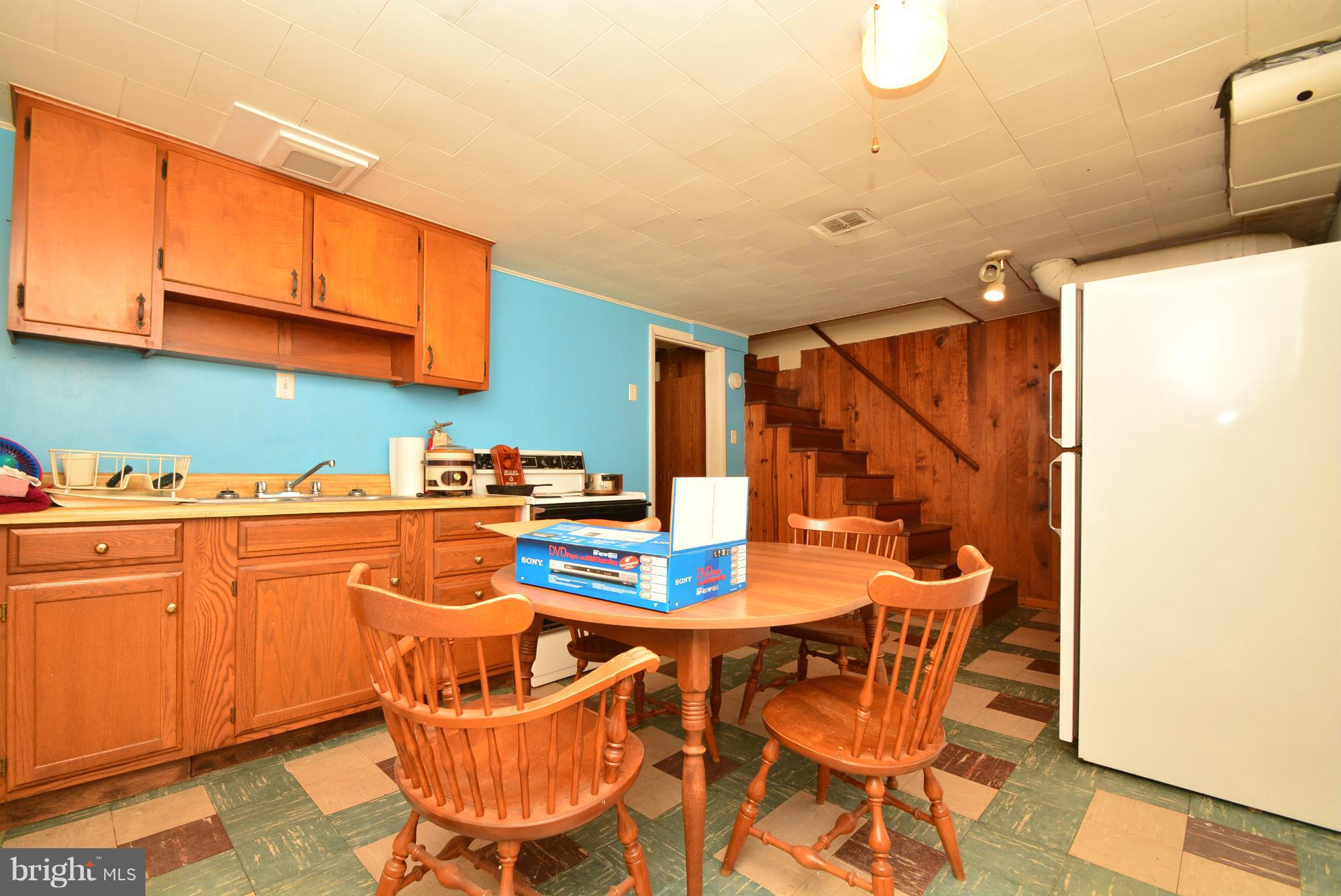 113 Rigdon Road Aberdeen, MD 21001 - Photo 15 of 18 Kitchen