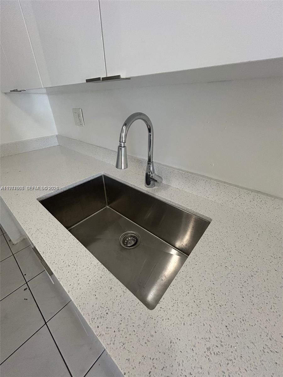 28018 Southwest 141st Place Homestead, FL 33033 - Photo 14 of 18