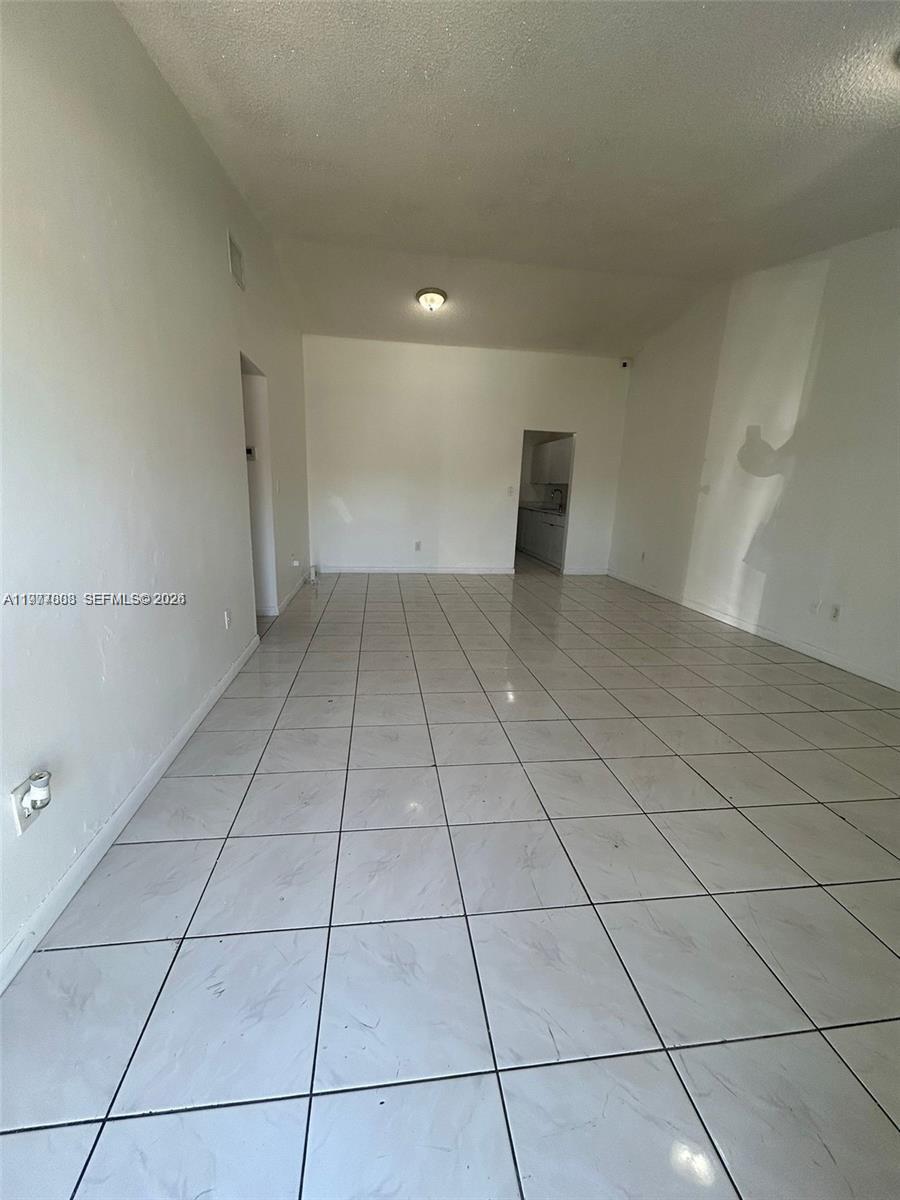 28018 Southwest 141st Place Homestead, FL 33033 - Photo 2 of 18