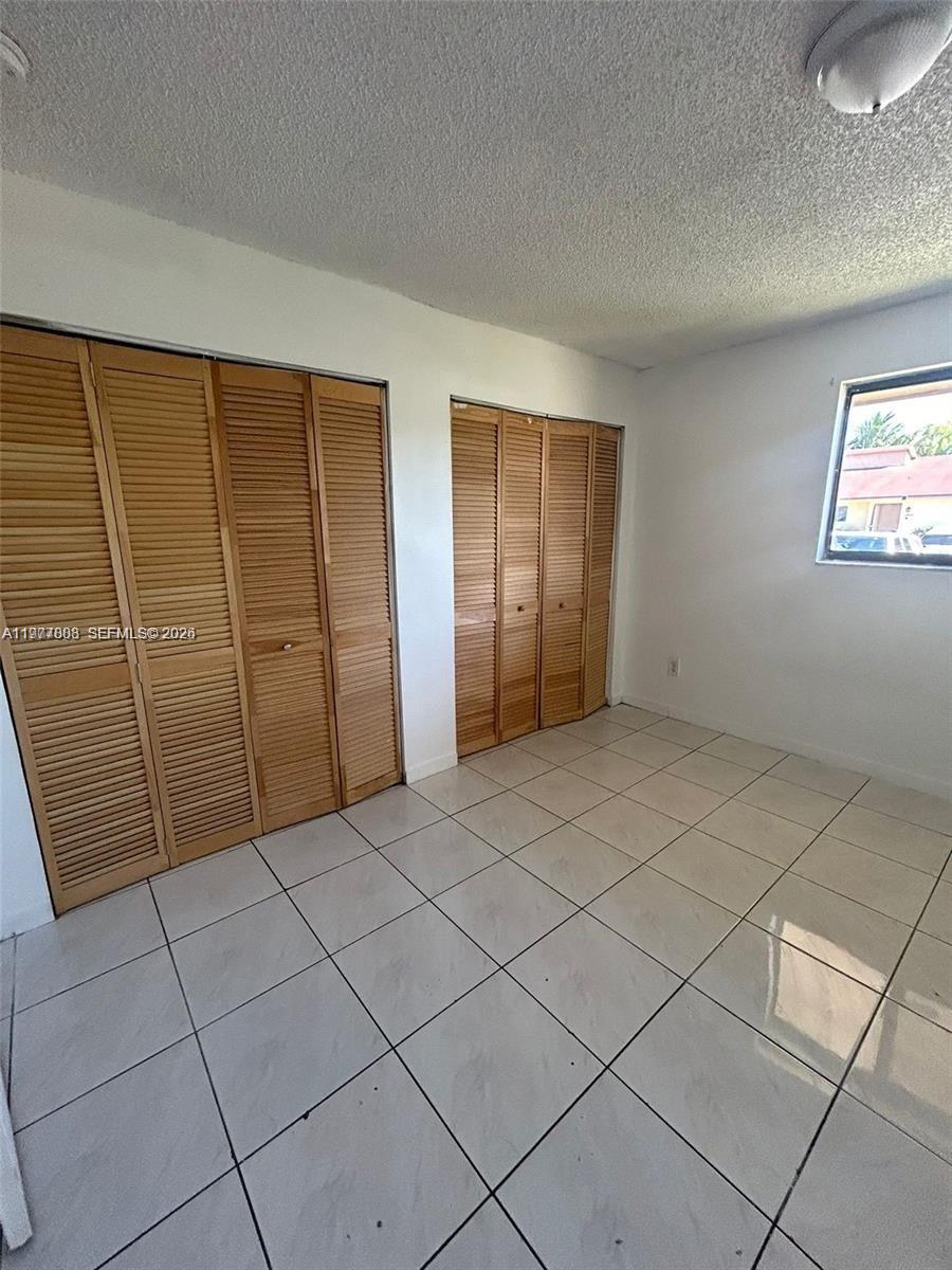 28018 Southwest 141st Place Homestead, FL 33033 - Photo 7 of 18