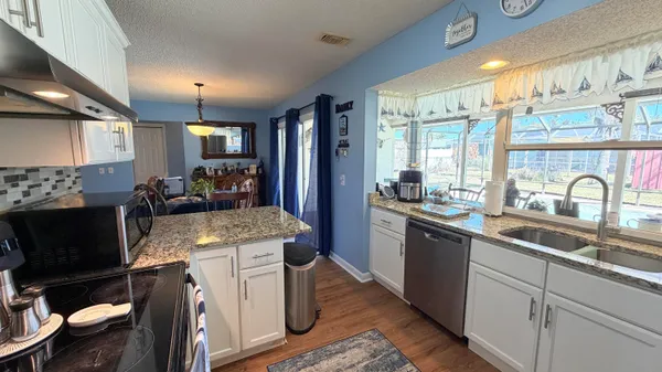 $389,900 | 2541 Southeast Marius Street, Port St. Lucie, FL 34952