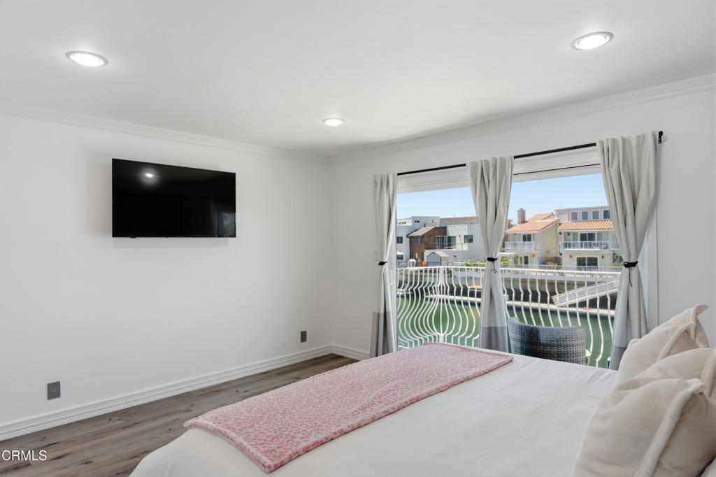 2355 Peninsula Road Oxnard, CA 93035 - Photo 22 of 47