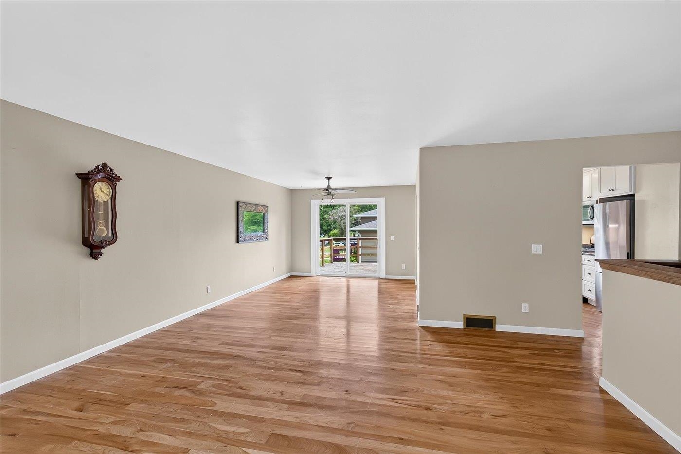 1401 Frisch Road Madison, WI 53711 - Photo 11 of 41