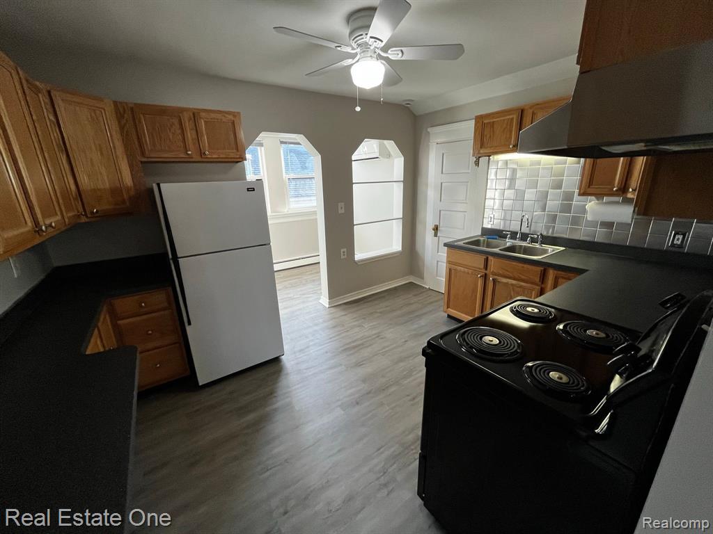 817 North Main Street Rochester, MI 48307 - Photo 11 of 25