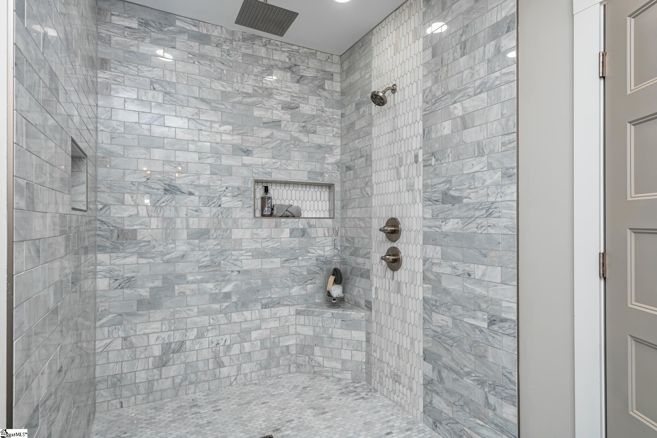 404 West Faris Road Greenville, SC 29605 - Photo 15 of 36 Gallery Image 15