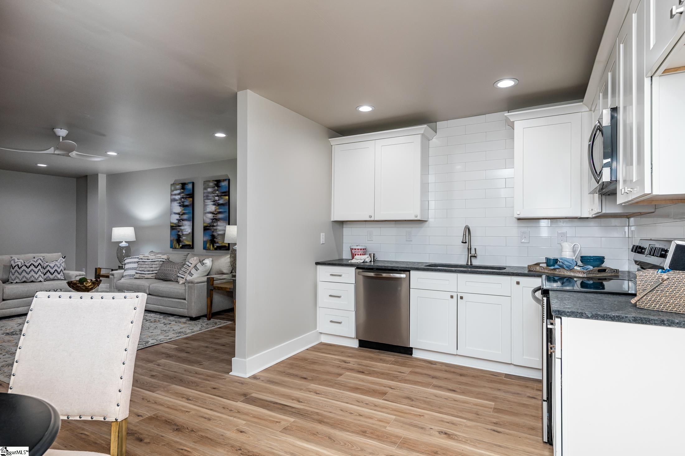 404 West Faris Road Greenville, SC 29605 - Photo 25 of 36 Gallery Image 25