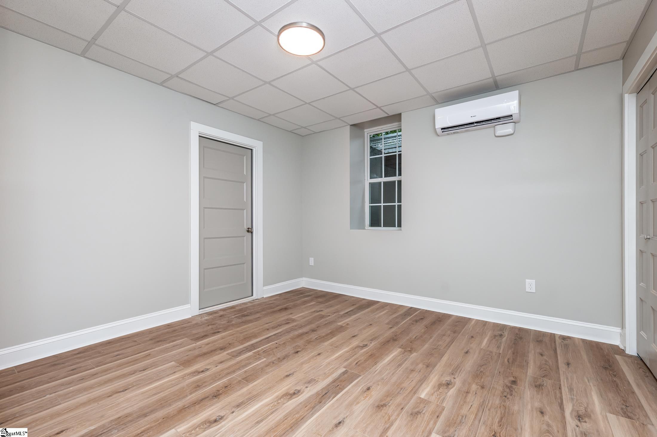 404 West Faris Road Greenville, SC 29605 - Photo 29 of 36 Gallery Image 29