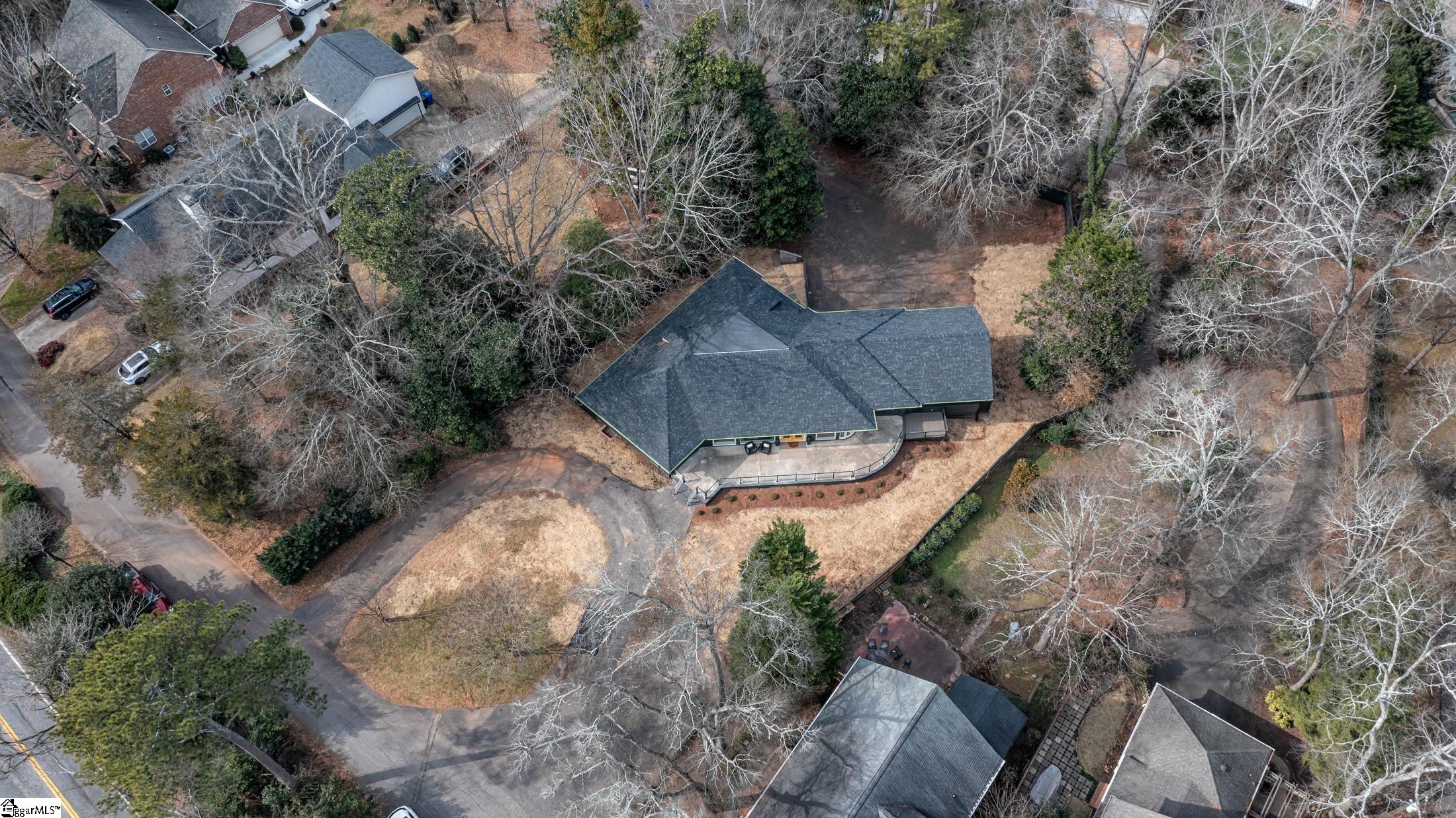 404 West Faris Road Greenville, SC 29605 - Photo 33 of 36 Gallery Image 33