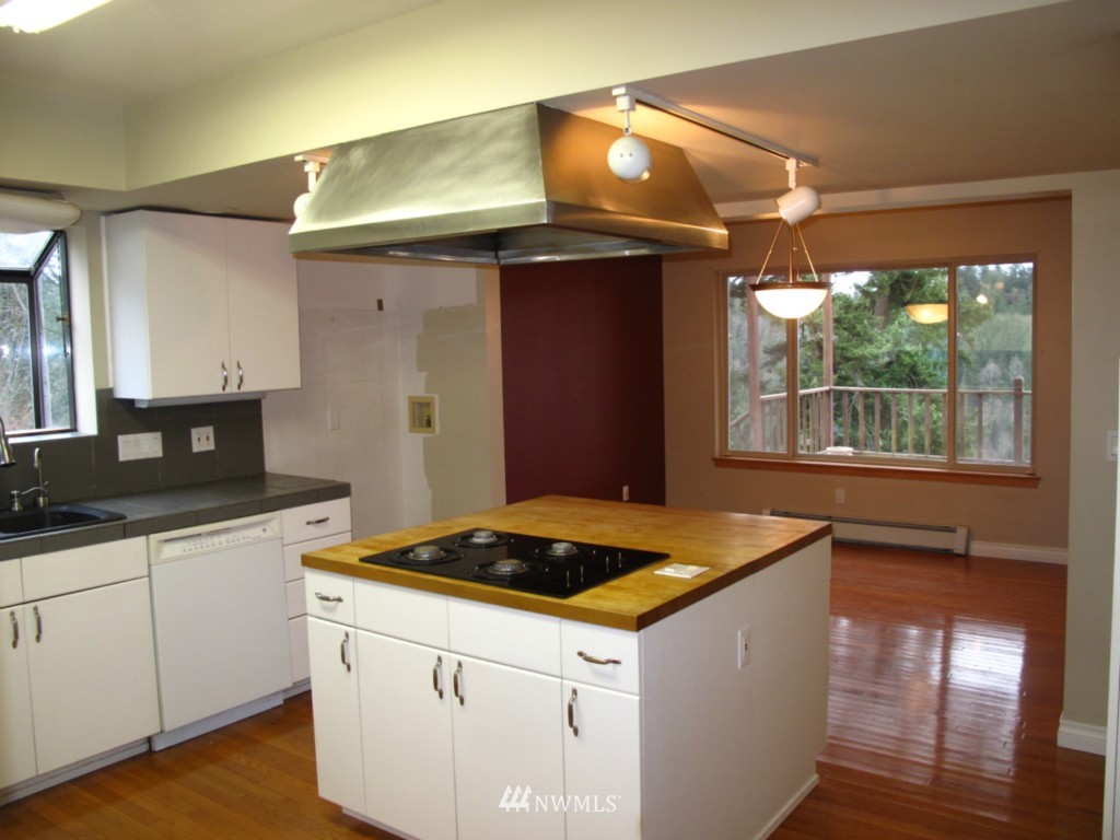 223 Mt Pleasant Estates Road Port Angeles, WA 98362 - Photo 8 of 25 Gallery Image 8