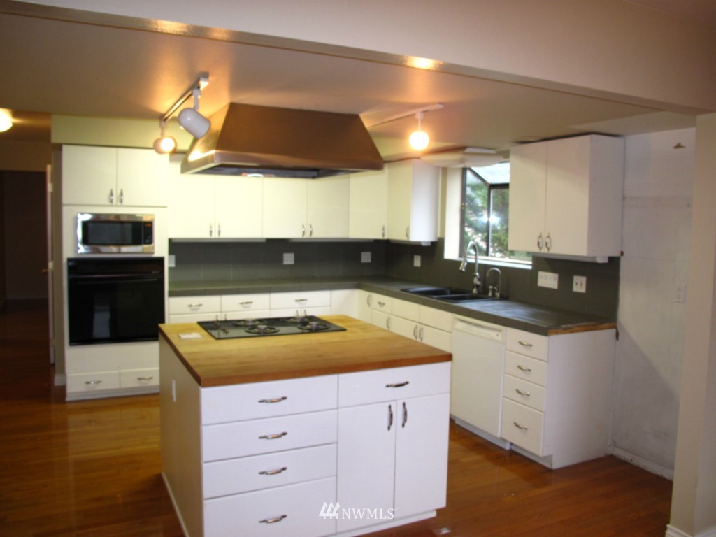 223 Mt Pleasant Estates Road Port Angeles, WA 98362 - Photo 10 of 25 Gallery Image 10