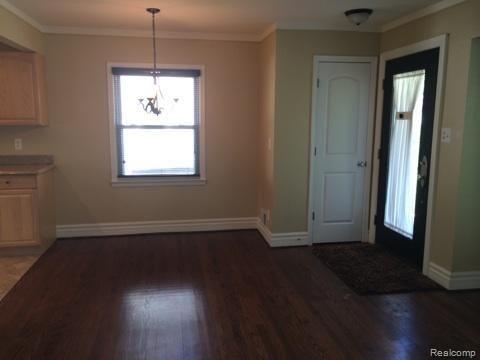 3527 Normandy Road Royal Oak, MI 48073 - Photo 3 of 23