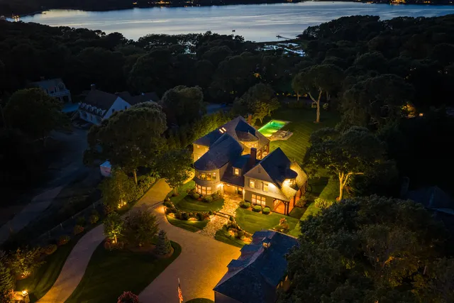 a view of swimming pool and lake view