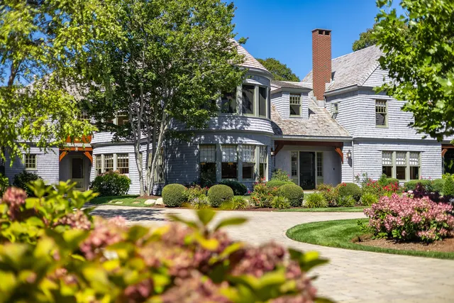 $7,950,000 | 850 Sea View Avenue, Osterville, MA 02655