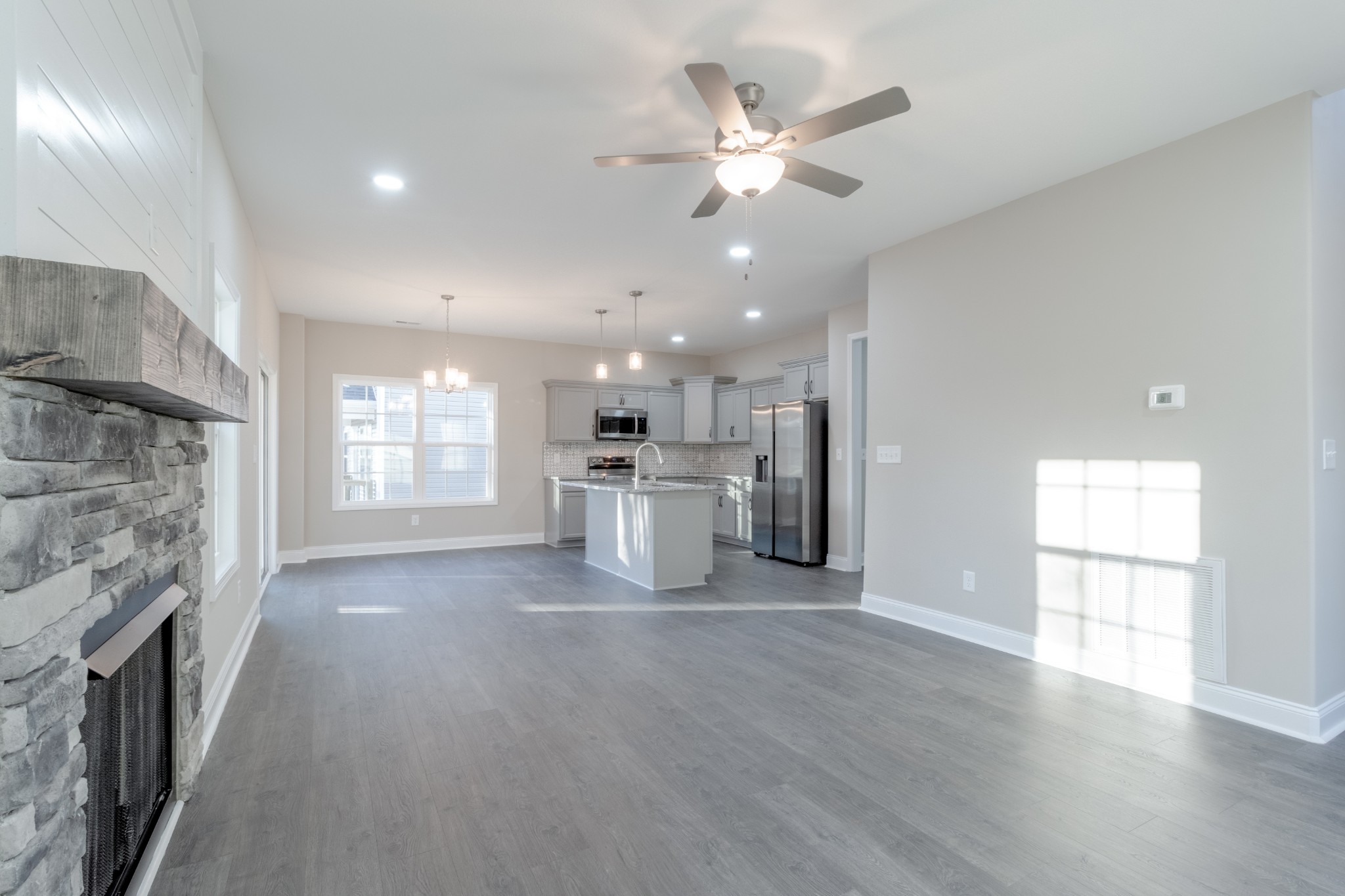 1106 Winesap Road Clarksville, TN 37040 - Photo 4 of 27 Gallery Image 4