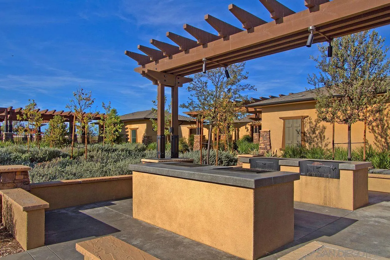 34751 Ribbon Grass Way Murrieta, CA 92563 - Photo 40 of 48