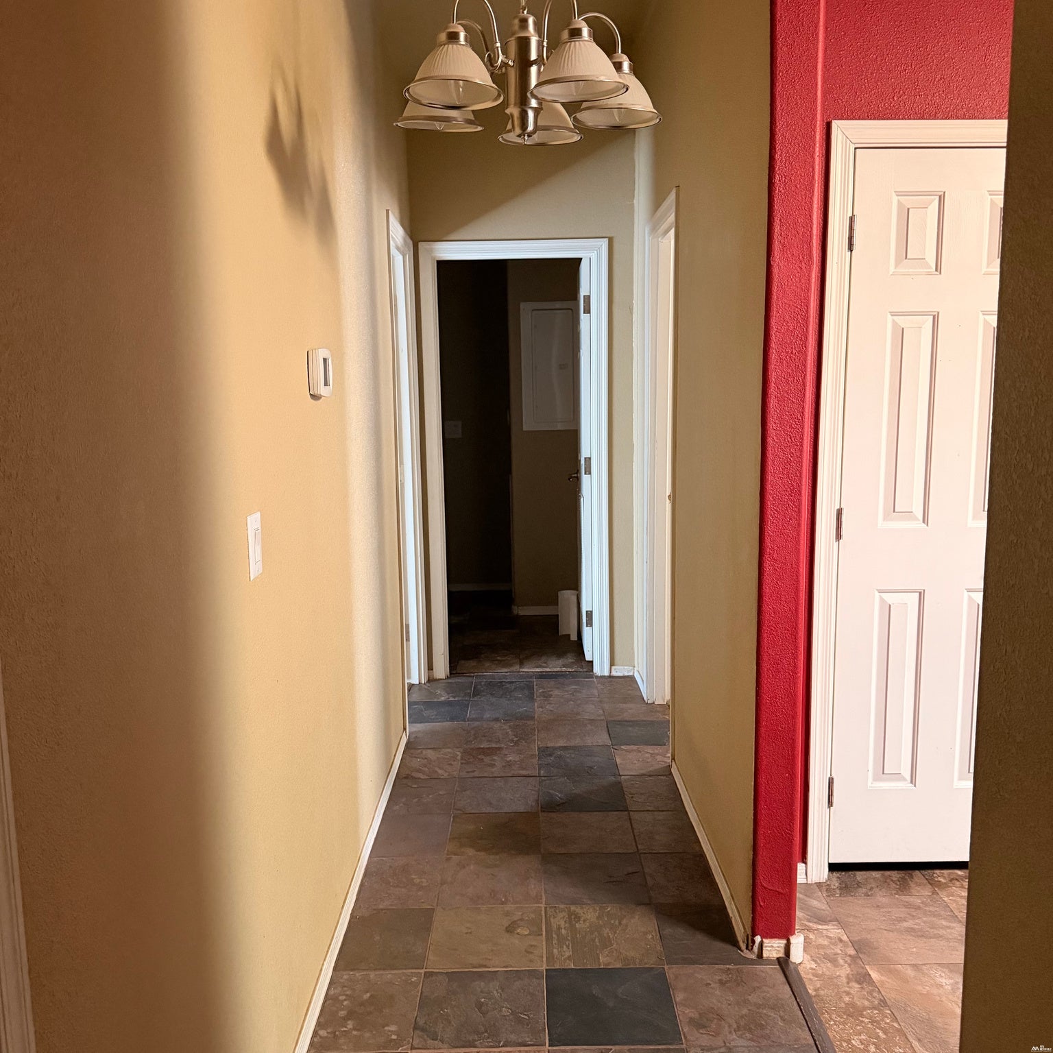 108 Crestview Road Gallup, NM 87301 - Photo 21 of 33 Gallery Image 21