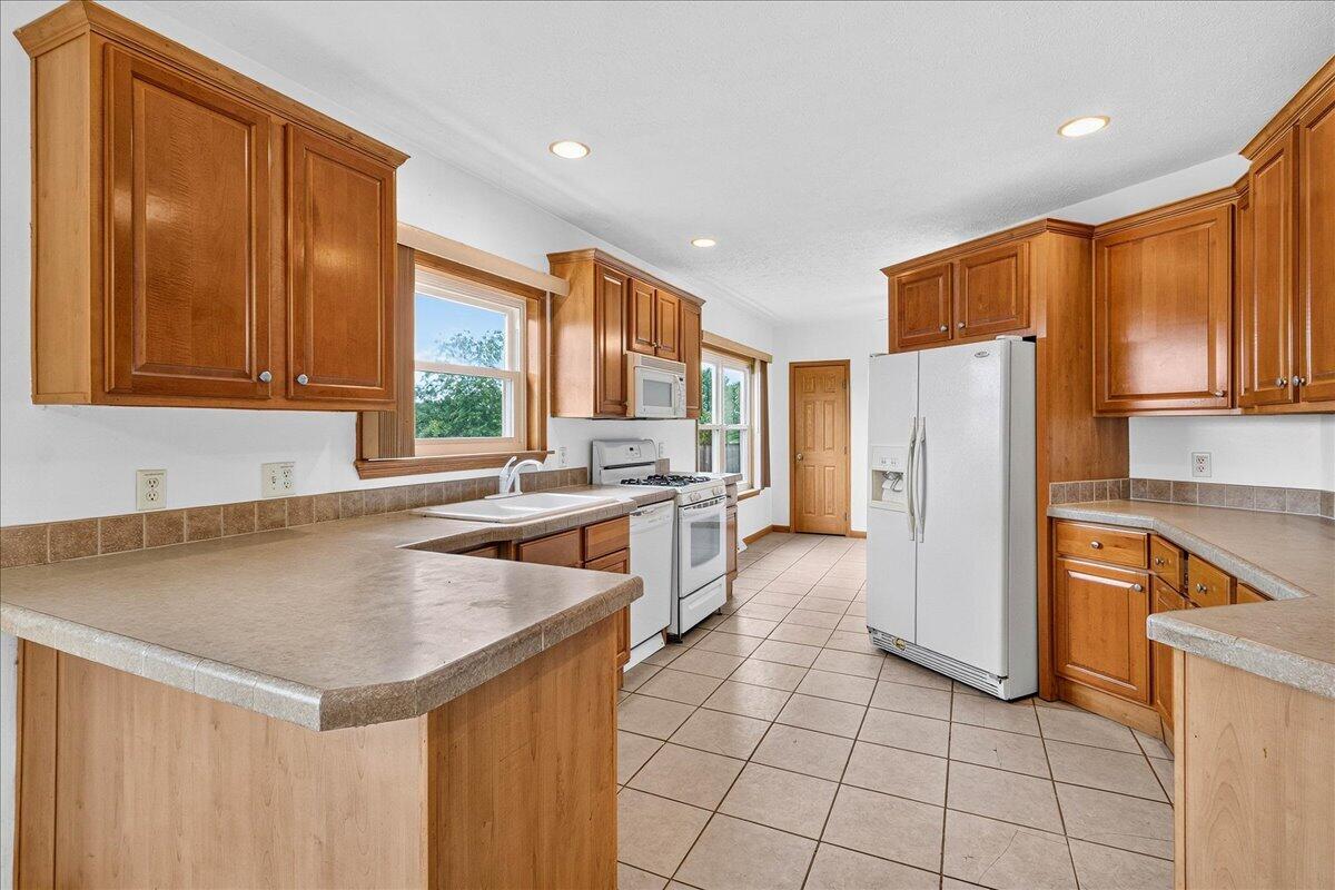 3261 Stone Quarry Road Urbana, OH 43078 - Photo 22 of 61 20-IMG_3542