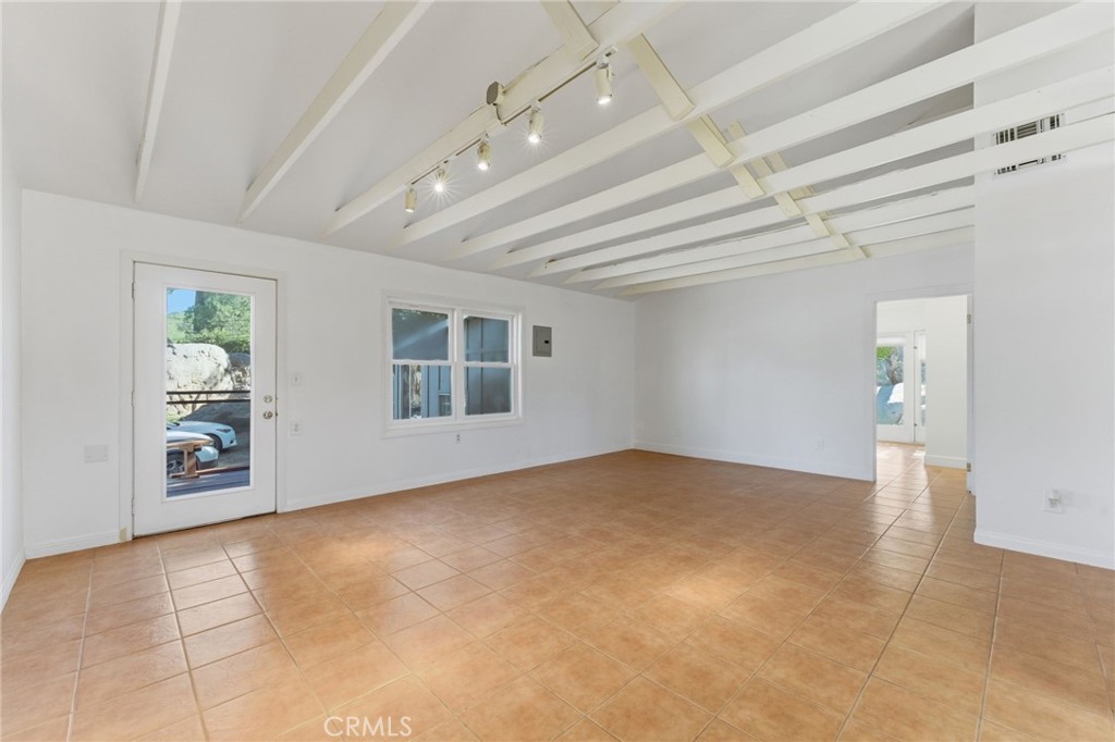 20095 Gustin Road Perris, CA 92570 - Photo 24 of 51