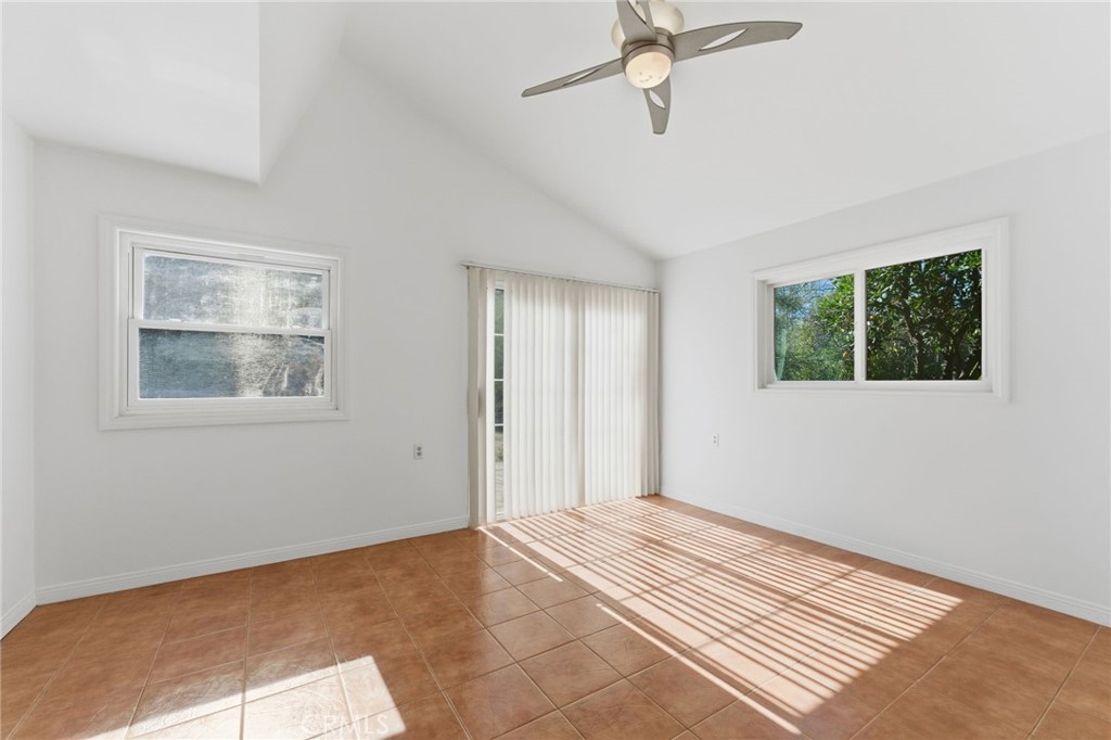 20095 Gustin Road Perris, CA 92570 - Photo 34 of 51