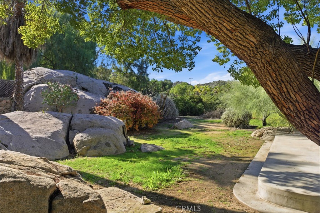 20095 Gustin Road Perris, CA 92570 - Photo 41 of 51